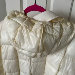 Free People Movement Patricia Packable Poncho Puffer Coat Drawstring White Large thumbnail 10