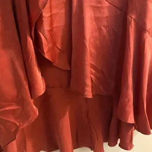 Vine & Love Womens Midi Skirt M Medium 27” Rust Brown Ruffled Front Ruffles thumbnail 3