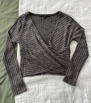 HYFVE Boutique Cropped Sweater thumbnail 1