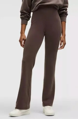 Lululemon Espresso Brown Ribbed Softstreme Athletic Flare Pants Women’s Size 14 thumbnail 1