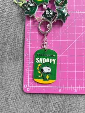 𝙎𝙤𝙡𝙙! 𝘿𝙤 𝙣𝙤𝙩 𝙗𝙪𝙮 𝙥𝙡𝙚𝙖𝙨𝙚!  Snoopy Starbucks Bag Charm Keychain thumbnail 10