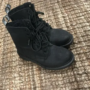 Dr. Martens 1460 MONO FUR LINED Sold Out Size 37 thumbnail 2