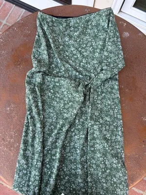 Urban Outfitters green floral maxi skirt with lace trim sz S #summer #boho #eurosummer #y2k thumbnail 4
