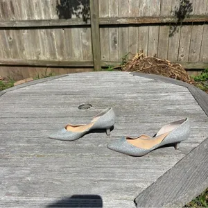 Jewel Badgley Mischka Dotty Glitter D'orsay Kitten Heel‎ size 6 thumbnail 3
