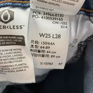 Levi's Wedgie Straight Ankle Jeans‎ in Light Blue Size 25 thumbnail 10