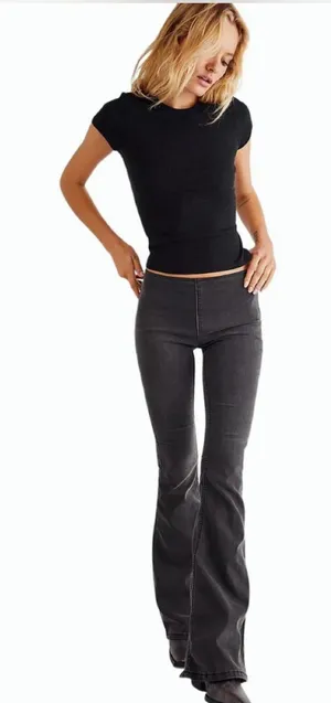 Free People Penny pull on Black/dark grey Flare Jeans size 29 thumbnail 1