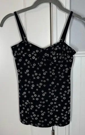 Talula Black camisole‎ Tank Top with Daisy Trim size xs Romantic feminine girly thumbnail 1