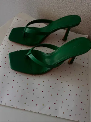 Elegant Green High-Heel Thong Sandals for Women thumbnail 8