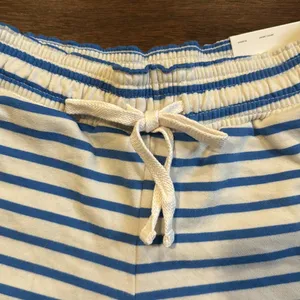 American Eagle shorts thumbnail 3