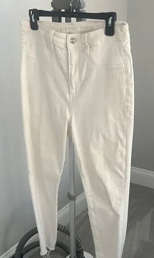 American Eagle White Women's Jeans thumbnail 1