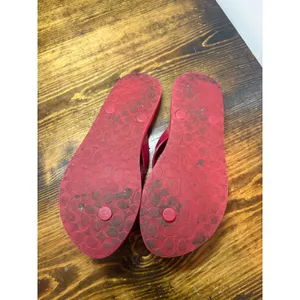 Coach Red Floral Flip Flops Size‎ 6 thumbnail 8