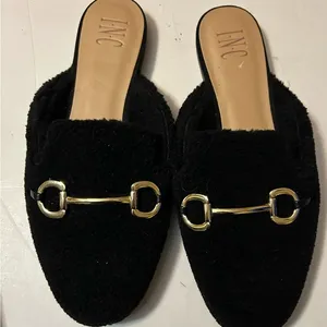 INC Women's black Faux-Shearling Mules size 9 thumbnail 2