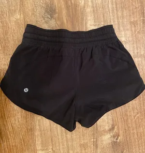 Lululemon Choose A Side Shorts thumbnail 4