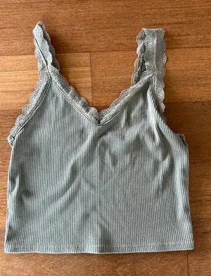 American Eagle Tank Top thumbnail 1