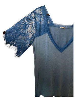 POL Blue 1/2 lace sleeve v-neck tee thumbnail 3