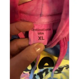 Destinations USA XL Tie Dye Be Kind Hoodie Pink Blue Yellow Graphic Pullover Top thumbnail 6