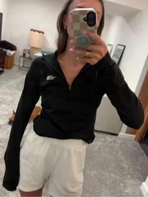 The North Face Women’s Flex Slim 1/4 Zip Black Pullover thumbnail 2