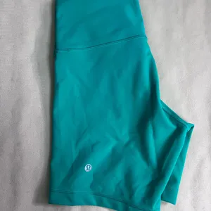 💚 Lululemon Align High-Rise Biker Shorts 8” Green | Size 8 | Yoga Athleisure thumbnail 7