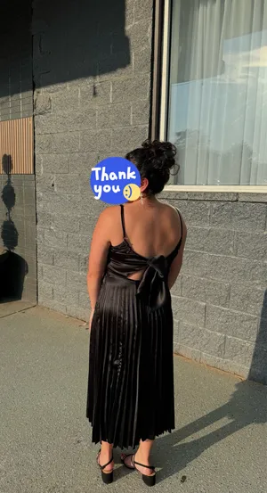 Black dress thumbnail 4
