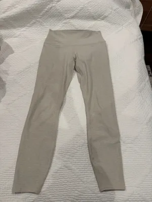 Alo alosoft leggings thumbnail 3