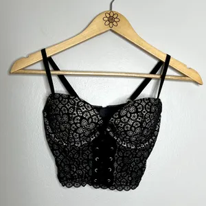 Victoria's Secret Black Lace Bustier Corset Demi Bra Top thumbnail 4