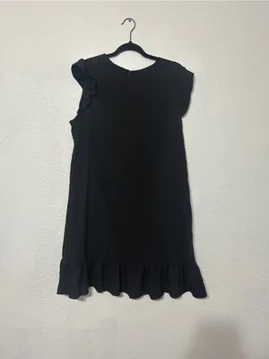 Black Ruffle Sleeve Shift Dress Size 0X thumbnail 2