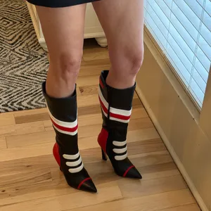 Steve Madden Sukie boot! Size 6! thumbnail 3