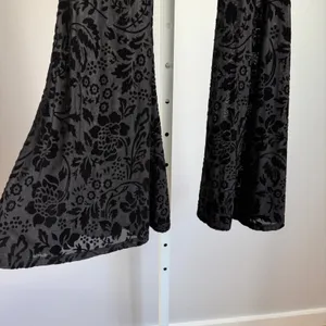 Rush Black Velvet Burnout sz S Witchy Goth Floral Bell Bottom‎ Pants Flowy Boho thumbnail 8