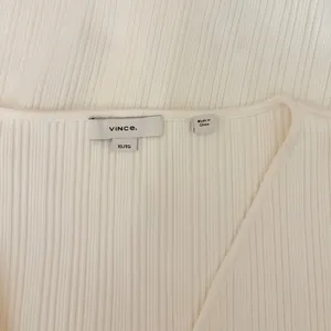 VINCE Pearl Button Cardigan Sweater Off White Ribbed Cropped V Neck‎ X-Large thumbnail 12