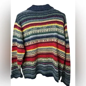 Vintage Heirloom Collectibles Colorful Striped Zip-Up Sweater thumbnail 2