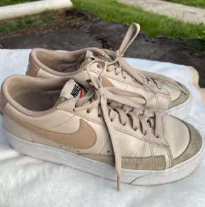 Nike Blazer Low Platform Sanddrift Women's size 7 thumbnail 1