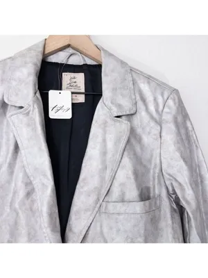 NWT Free People Block Party Metallic Blazer M Silver Vegan Leather Cropped Vneck thumbnail 4