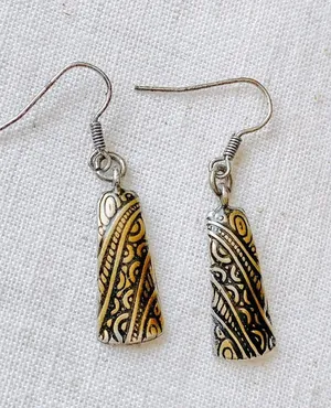 Gold earrings bundle thumbnail 3
