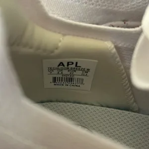 APL techloom breeze sneakers thumbnail 5