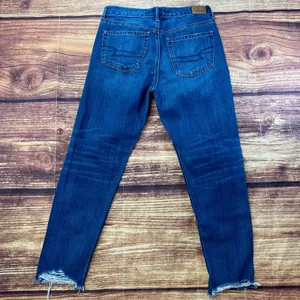American Eagle Hi-Rise Girlfriend Distressed Medium Wash Womens Blue Jeans sz 8 thumbnail 3