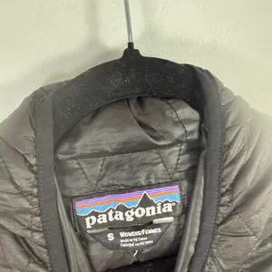 Patagonia Nano Puff Hoody Jacket Black Insulated Outdoor Gorpcore Womens Small thumbnail 5