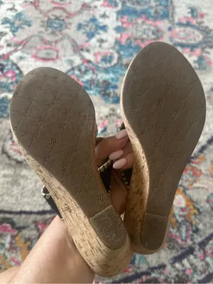 Jack Rogers Navy Blue Leather Cork Wedge Goldtone Flecked Thong Sandals 8 thumbnail 9