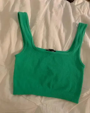 ZARA Cropped Tank Top thumbnail 1