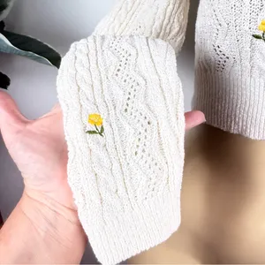 Zara Crop Embroidered Sweater Sz S Cream Flowers thumbnail 3