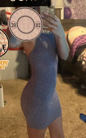 hoco dress thumbnail 1