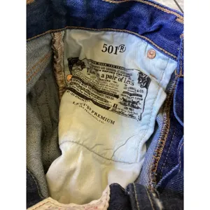 Levis Premium 501 Original Fit Dark Wash Straight Leg Jeans 12501-0378 W25 L30 thumbnail 6