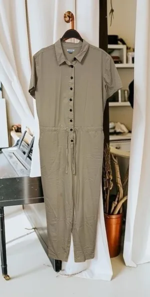 Serra Olive Short-Sleeve Button-Front Jumpsuit thumbnail 1