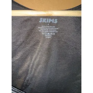 SKIMS Holiday Arm Shaper Sleeves Open Bust Compression Slimming Shrug Black Sz S thumbnail 3