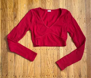 Garage Red V-Neck Long Sleeve Crop Top thumbnail 1