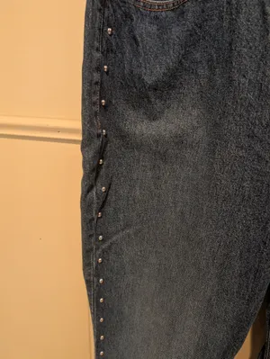 Old Navy Women’s Studded Jean thumbnail 7