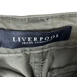 Liverpool Kylie Cropped Cargo Mid Rise Zipper Lower Leg Skinny‎ Jeans Size 2 26 thumbnail 9