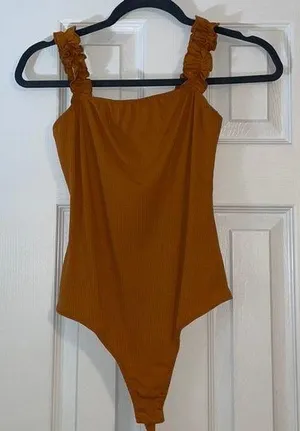 Cute bodysuit Size M thumbnail 1
