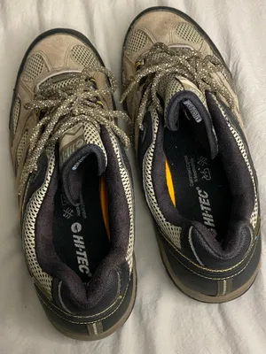 Hi-Tec hiking shoes in US 11M. Leather and man-made upper with mesh panels. #hiking #outdoor thumbnail 5