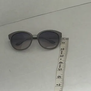 Tom Ford Emma TF‎ 461 59B Grey Sunglasses With Case. thumbnail 7