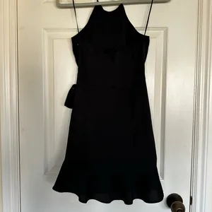 Abercrombie & Fitch Black Halter dress thumbnail 3